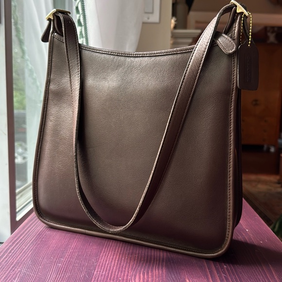 Vintage Coach Rich Brown Andrea Leather Bucket Tote Bag - 9073 - Picture 1 of 6